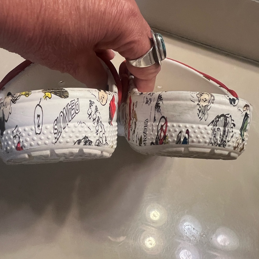 Peanuts kids Croc Clogs size J1 - Picture 6 of 13